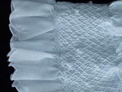 HO2.  Girl's White Bonnet with Faux Pearls